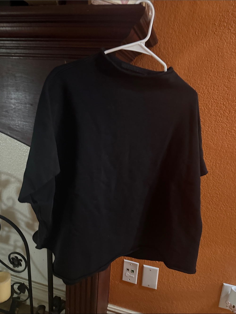 Frank & Eileen Black Oversized Boxy Top